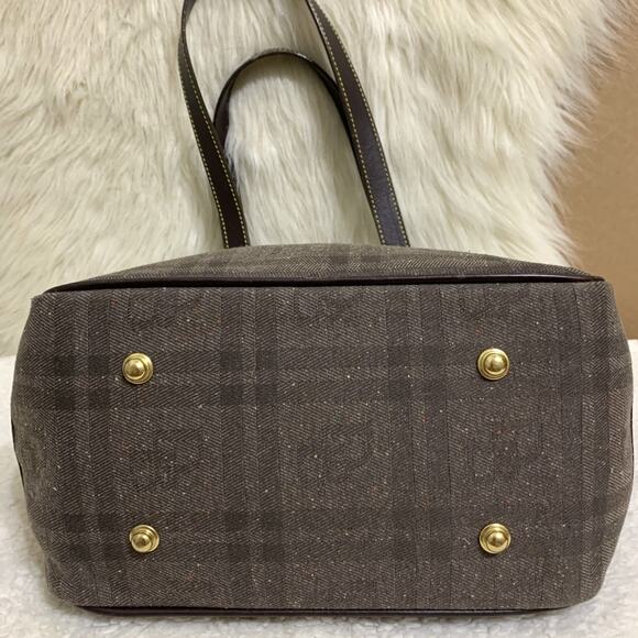 DOONEY & BOURKE Vintage N/S Expresso Plaid Canvas Logo Shopper Tote SP144 - Picture 7 of 16